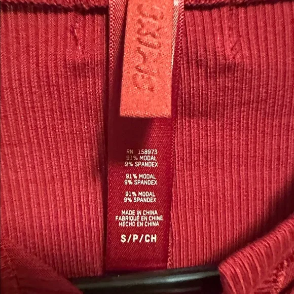 Skims Soft Lounge Onesie - Picture 5 of 12